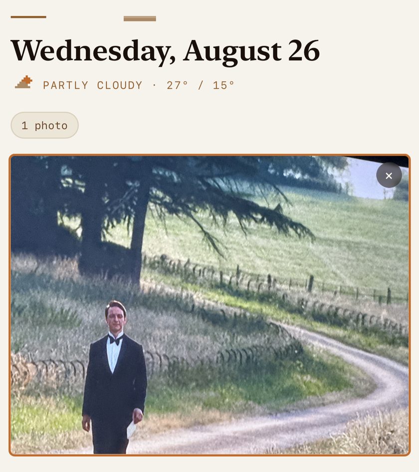 A journal day showing the date, the weather, a photo and a written note